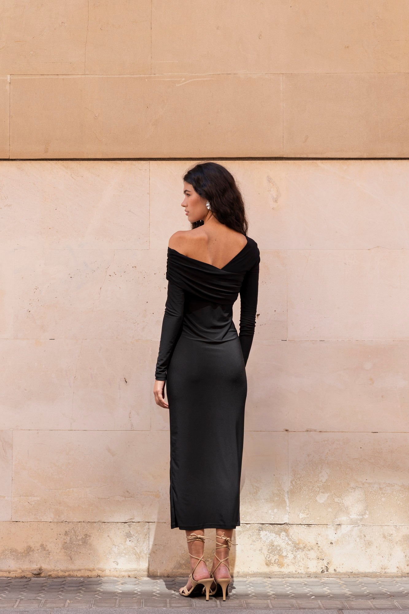 VESTIDO ASIMETRICO